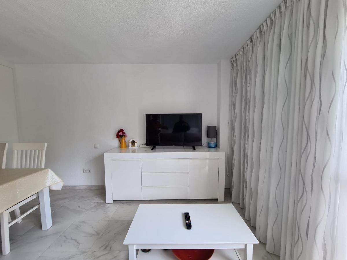 Apartamento El Circo If Бенідорм Екстер'єр фото